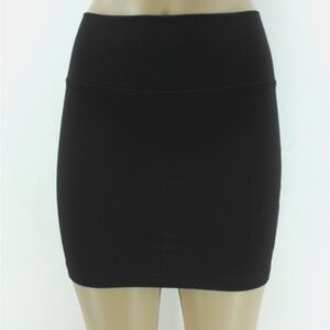 Bebe Black highwaisted zip back bodycon Mini Skirt